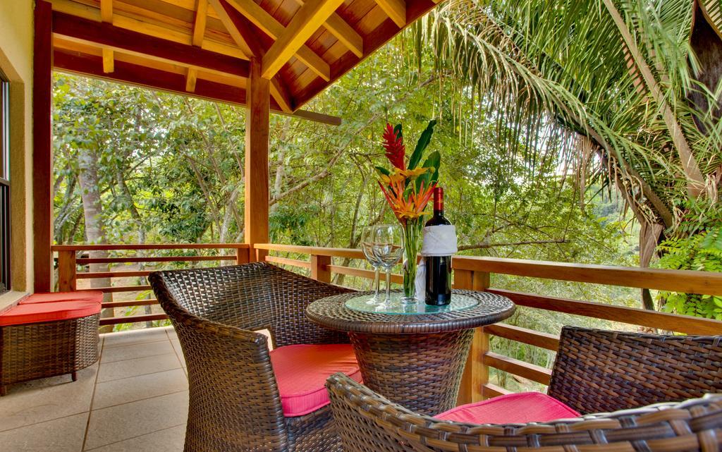 Mystic River Resort Сан Игнасио Екстериор снимка