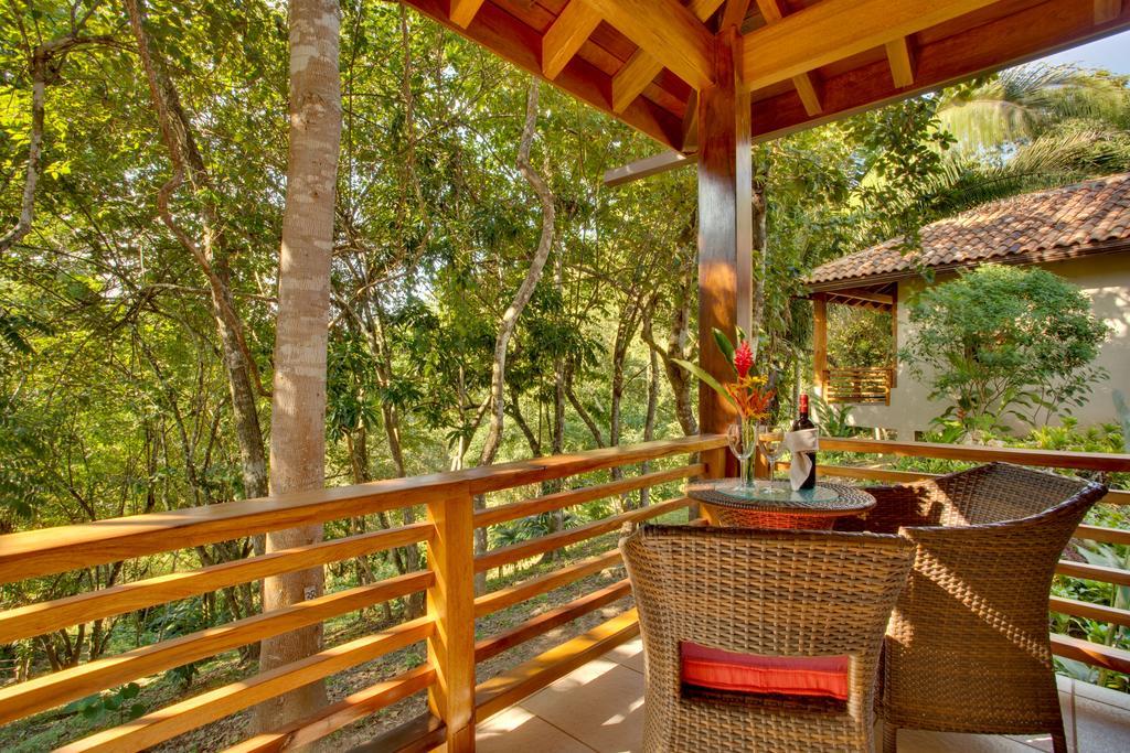 Mystic River Resort Сан Игнасио Екстериор снимка